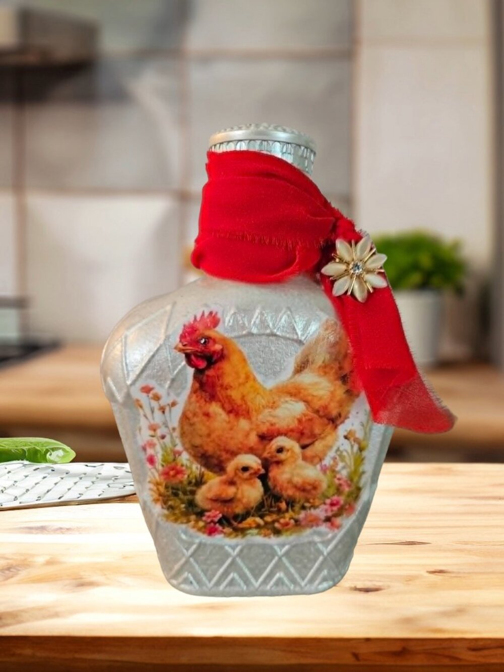 Chicken Decor | Hen and Chicks | Farmhouse Kitchen Decor
